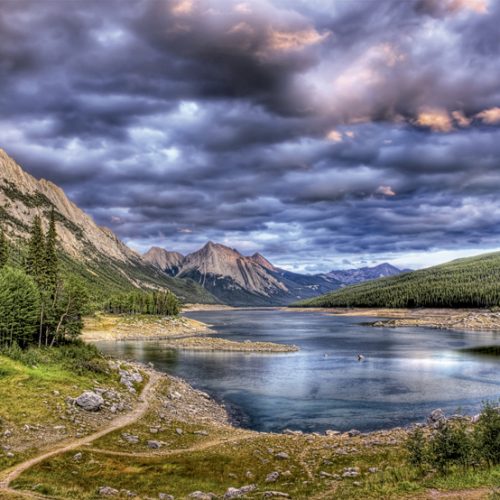 پازل ۲۰۰۰ تکه Medicine Lake – Canada